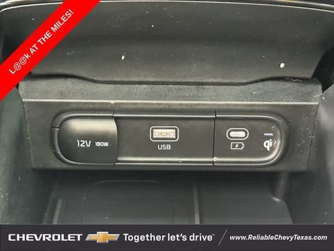 Used 2024 Kia Telluride S w/ S Sunroof Package FWD image 21