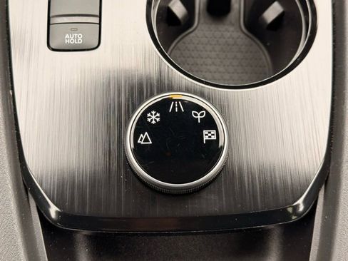 Certified 2023 Nissan Rogue SV image 29