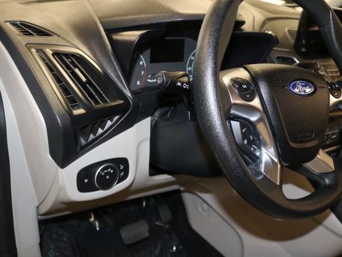 Used 2022 Ford Transit Connect XLT FWD image 49