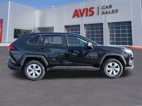 Used 2024 Toyota RAV4 LE image 6