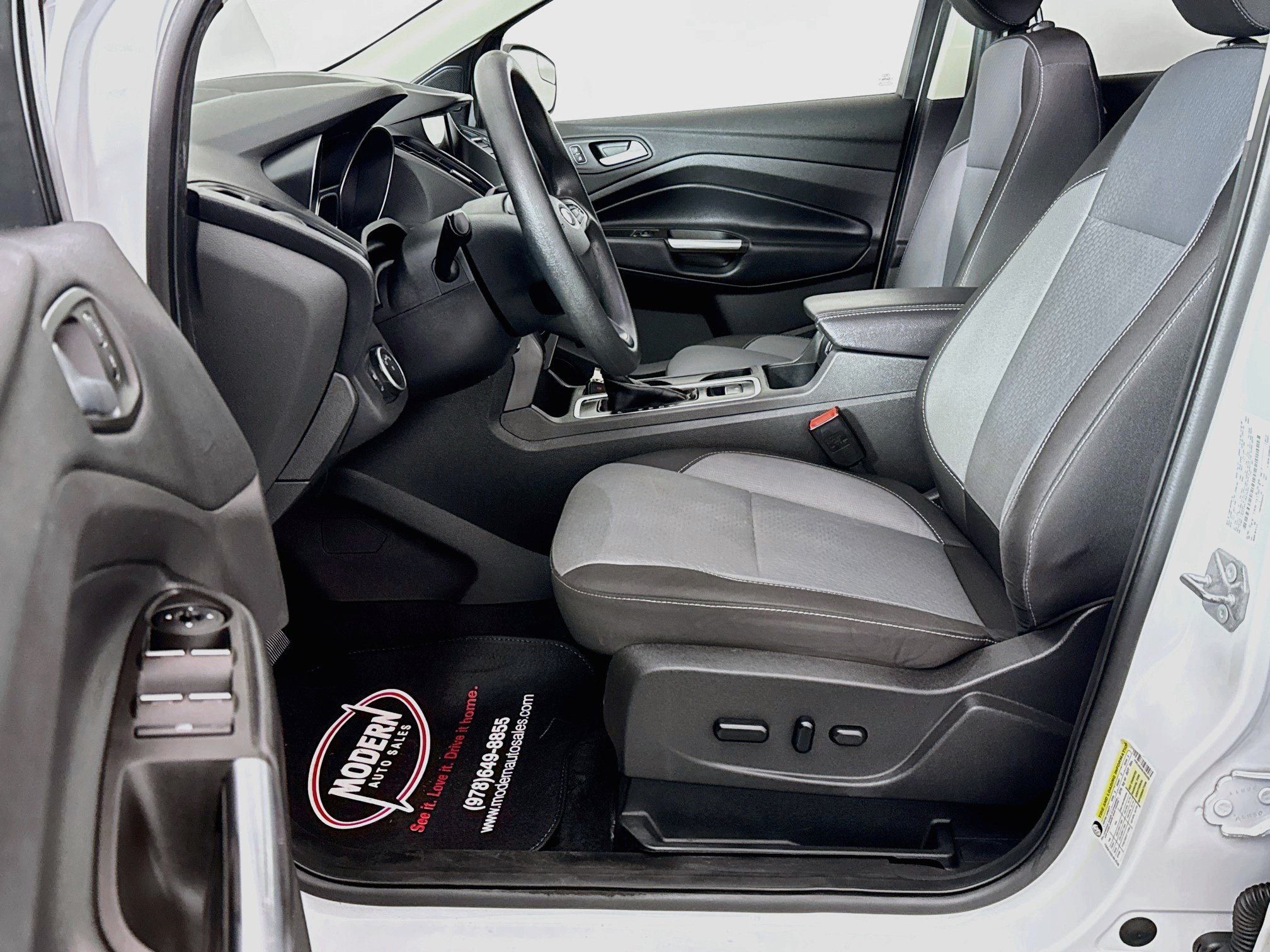 Used 2019 Ford Escape SE AWD/4WD image 20