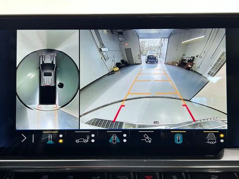 Used 2024 Chevrolet Silverado 2500 High Country w/ High Country Premium Package image 22