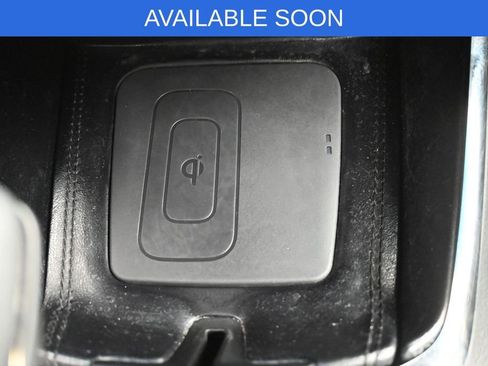 Used 2017 Toyota Avalon Touring w/ Carpet Mat Package FWD image 26