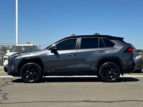 Certified 2022 Toyota RAV4 XSE AWD/4WD image 9