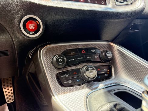 Used 2019 Dodge Challenger SRT Hellcat Redeye RWD image 29