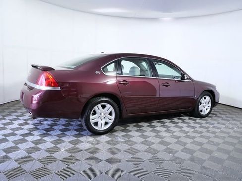 Used 2007 Chevrolet Impala LT FWD image 8