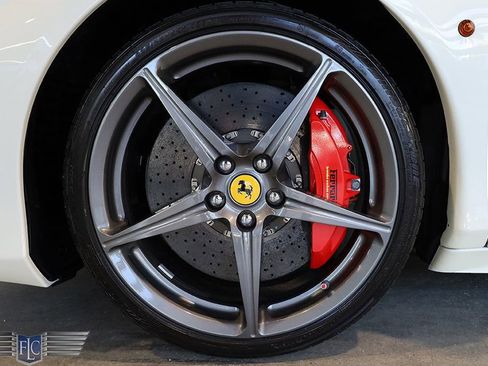 Used 2014 Ferrari 458 Italia Coupe RWD image 45