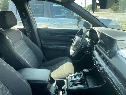 Used 2023 Honda CR-V Sport image 6