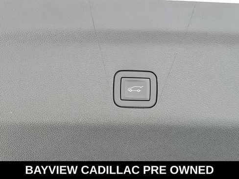 Used 2025 Cadillac Escalade ESV Sport Platinum w/ LPO, ONYX Package AWD/4WD image 12