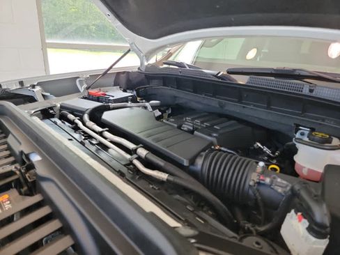 Used 2024 GMC Sierra 1500 Elevation AWD/4WD image 18