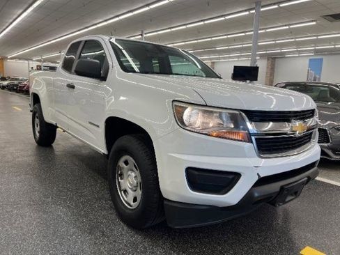 Used 2019 Chevrolet Colorado W/T w/ WT Convenience Package image 3