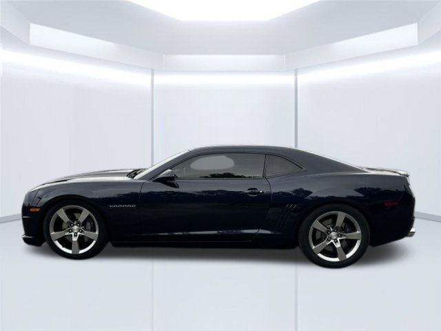 Used 2011 Chevrolet Camaro SS w/ RS Package RWD image 3