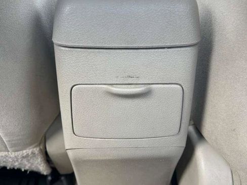 Used 2012 Toyota Corolla LE FWD image 28