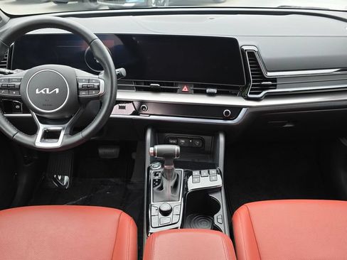Certified 2025 Kia Sportage SX FWD image 20