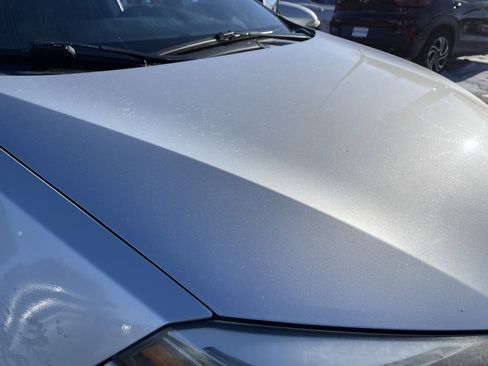 Used 2018 Toyota Corolla XSE image 19