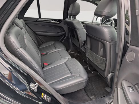 Used 2019 Mercedes-Benz GLE 43 AMG 4MATIC image 12