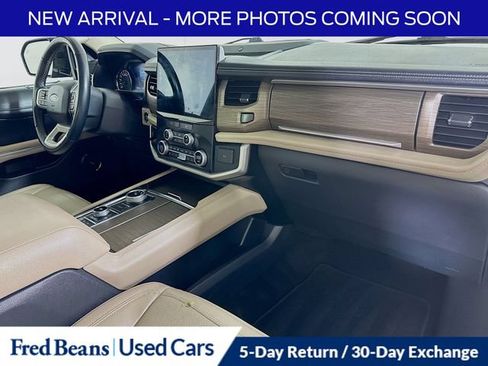 Used 2023 Ford Expedition Max Limited AWD/4WD image 39
