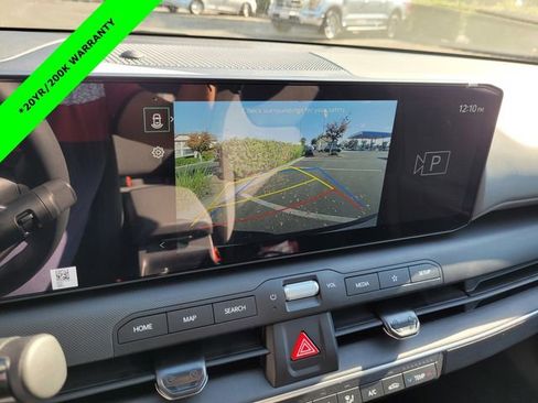 New 2025 Kia K4 LXS image 10