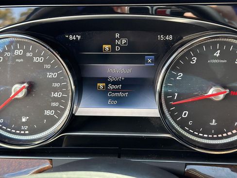 Used 2018 Mercedes-Benz E 300 image 41