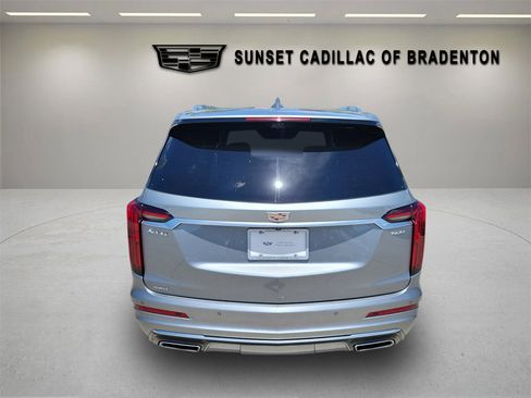 Certified 2025 Cadillac XT6 Premium Luxury w/ Platinum Package AWD/4WD image 5