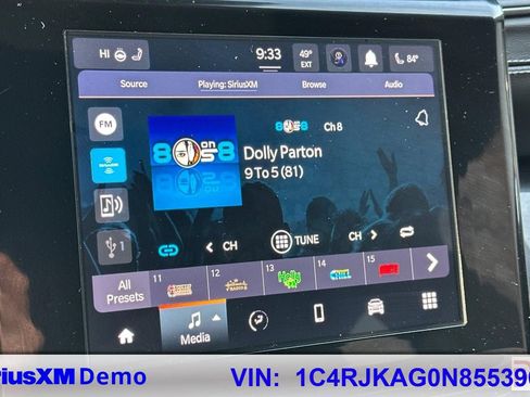 Used 2022 Jeep Grand Cherokee L Laredo image 37