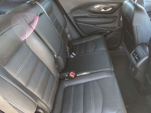 Used 2022 GMC Terrain Denali image 26