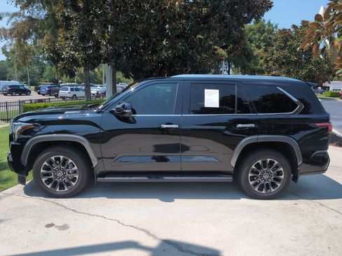 Certified 2024 Toyota Sequoia Limited w/ Tow Technology Package RWD image 7