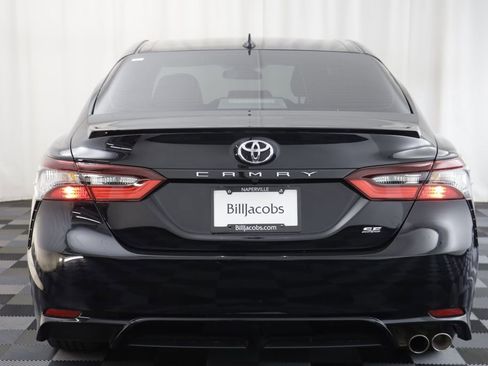 Used 2023 Toyota Camry SE FWD image 16