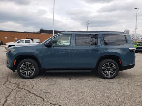 New 2026 Jeep Grand Wagoneer 4WD image 7
