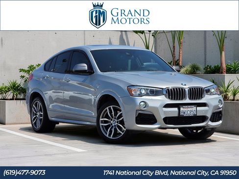 Used 2018 BMW X4 M40i AWD/4WD image 1