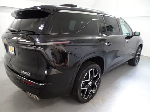 Certified 2026 Chevrolet Traverse High Country w/ LPO, Floor Liner Package AWD/4WD image 21