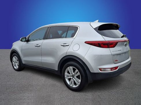 Used 2019 Kia Sportage LX FWD image 6