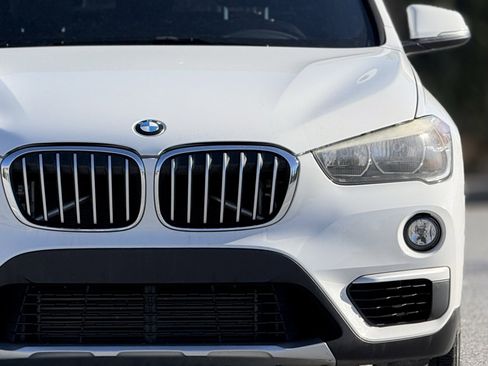 Used 2018 BMW X1 sDrive28i image 14