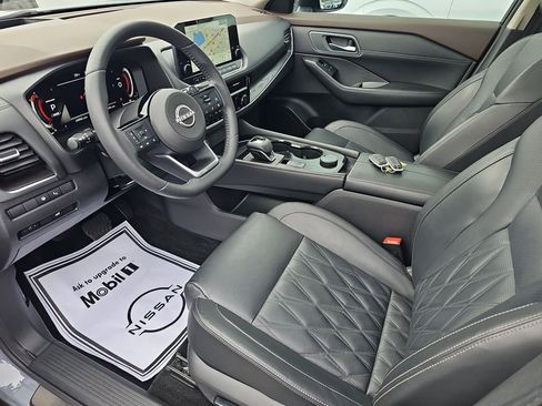 Used 2023 Nissan Rogue Platinum w/ Platinum Premium Package image 35