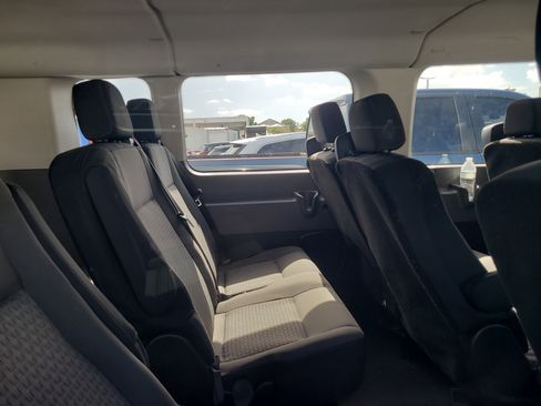 Used 2024 Ford Transit 350 XLT RWD image 18