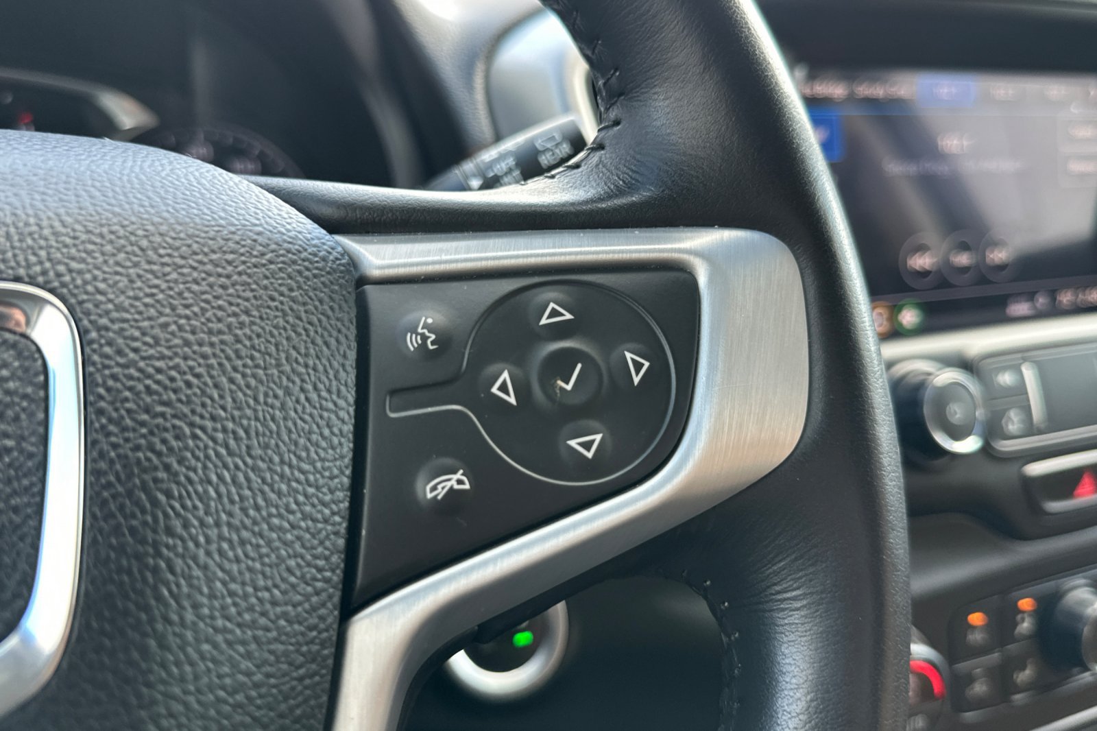 Used 2021 GMC Terrain SLT AWD/4WD image 38
