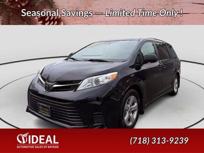 Used 2018 Toyota Sienna LE