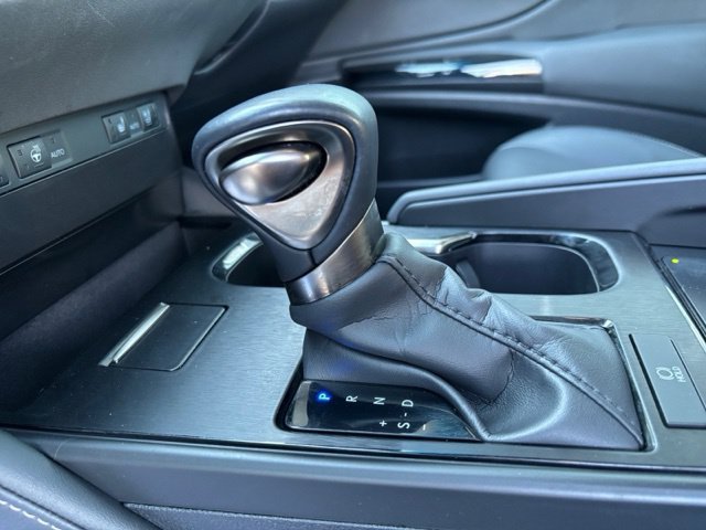Used 2024 Lexus ES 350 w/ Premium Package FWD image 23