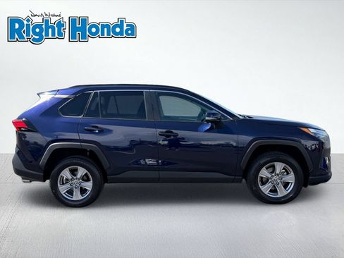 Used 2024 Toyota RAV4 XLE FWD image 9