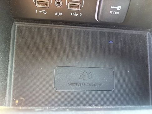 Used 2021 Jeep Grand Cherokee L Overland w/ Luxury Tech Group IV image 40