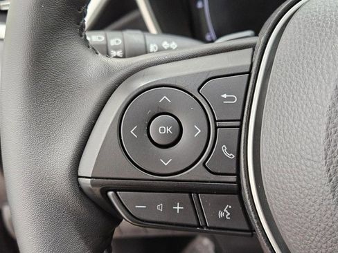 Used 2025 Toyota Corolla XSE image 14