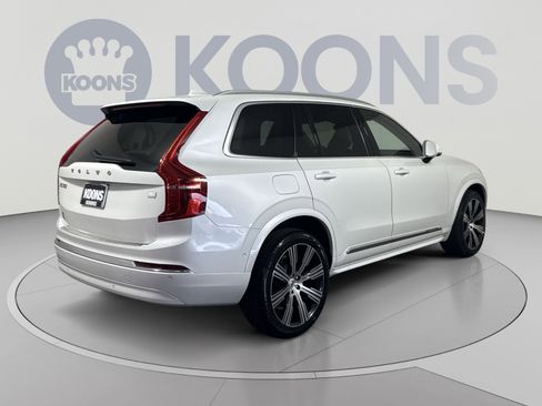 Used 2023 Volvo XC90 T8 Ultimate AWD/4WD image 7