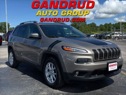 Used 2016 Jeep Cherokee Latitude w/ Cold Weather Group