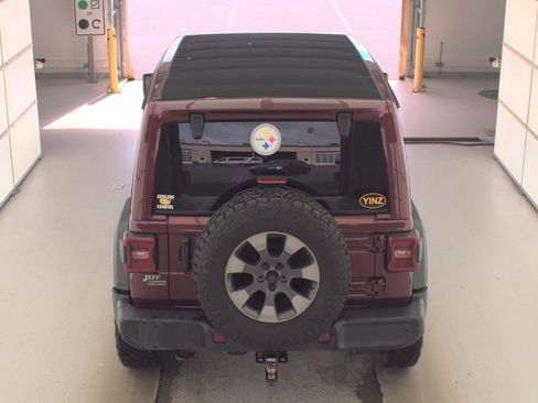 Used 2022 Jeep Wrangler Unlimited Sport w/ Sun And Sound Package image 5