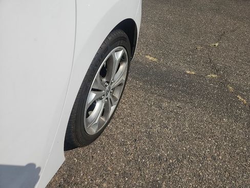 Used 2013 Hyundai Elantra GT w/ Tech Pkg FWD image 9