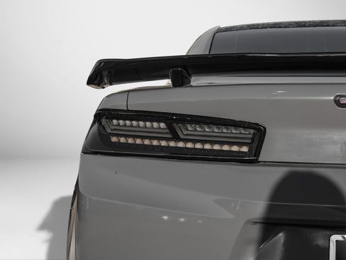 Used 2016 Chevrolet Camaro SS image 47