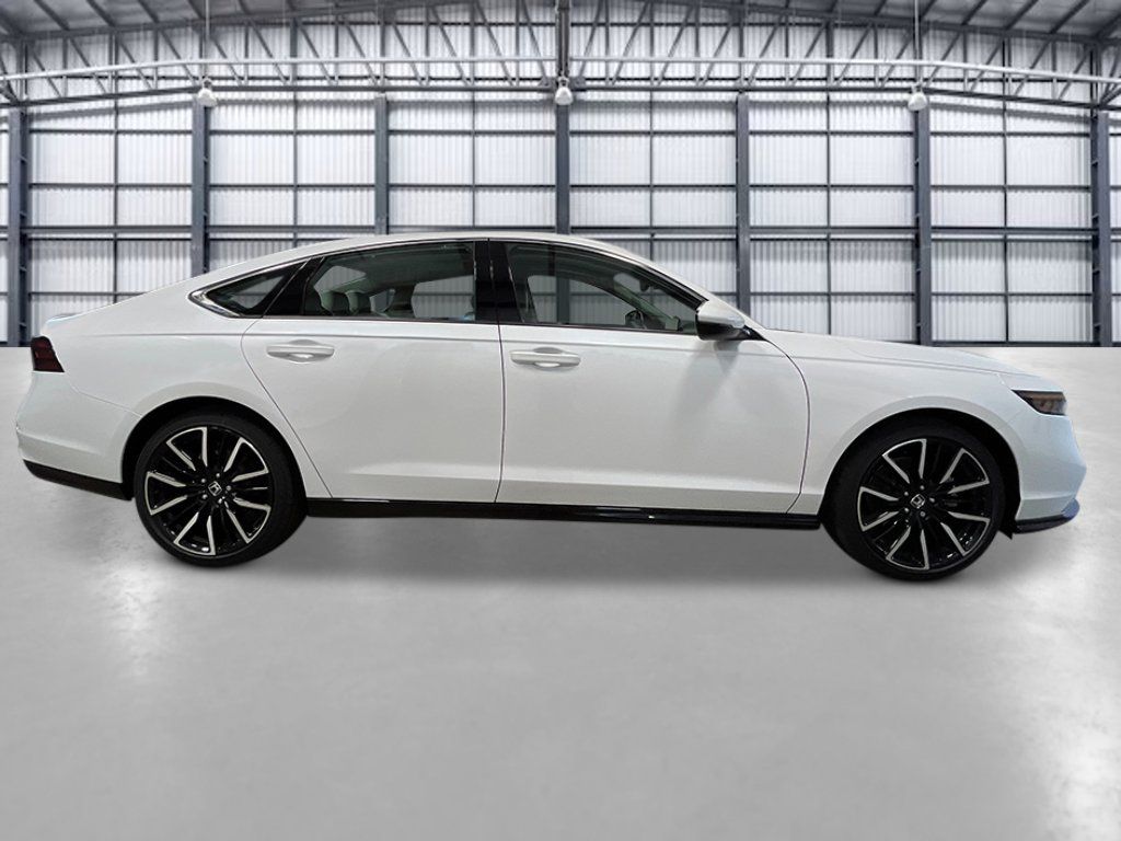 New 2026 Honda Accord Touring image 8