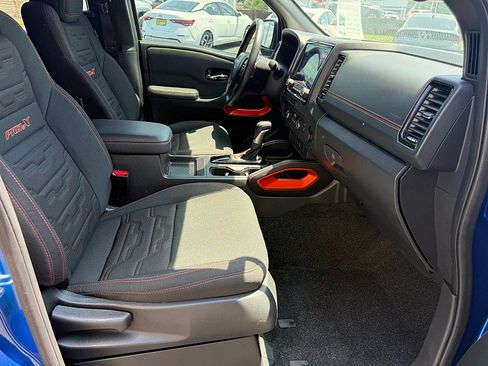 Used 2024 Nissan Frontier Pro-X RWD image 20