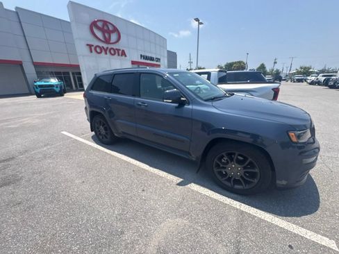 Used 2021 Jeep Grand Cherokee High Altitude AWD/4WD image 13