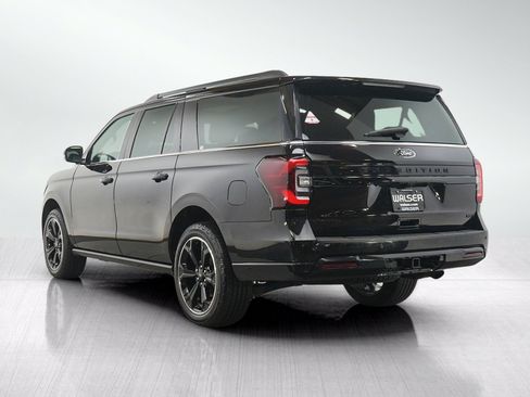 Used 2022 Ford Expedition Max Limited AWD/4WD image 3